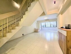 Blk 405 Hong Kah Court (Jurong West), HDB Executive #601893411